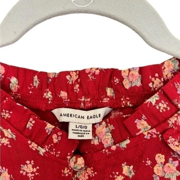 American Eagle Red Button Down Crop Top Short Sleeve in Size Large - Picture 3 of 8